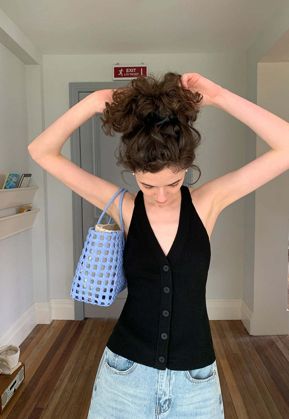 Women's Canelé-Inspired Relaxed Knit Button Vest
