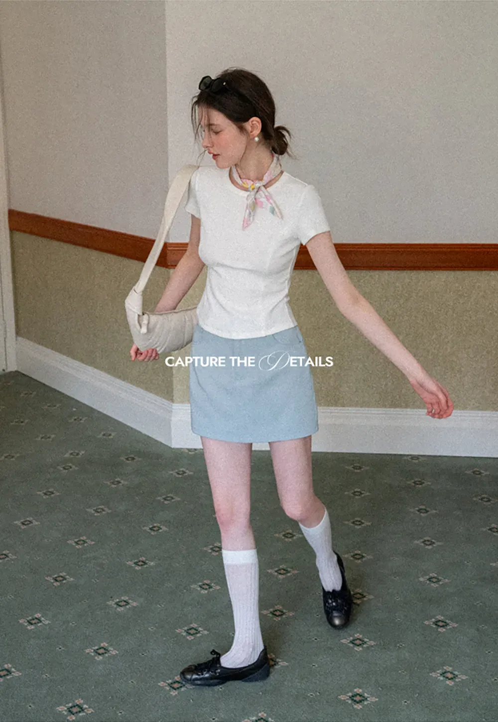 A-line mini skirt with front zipper and belt loops