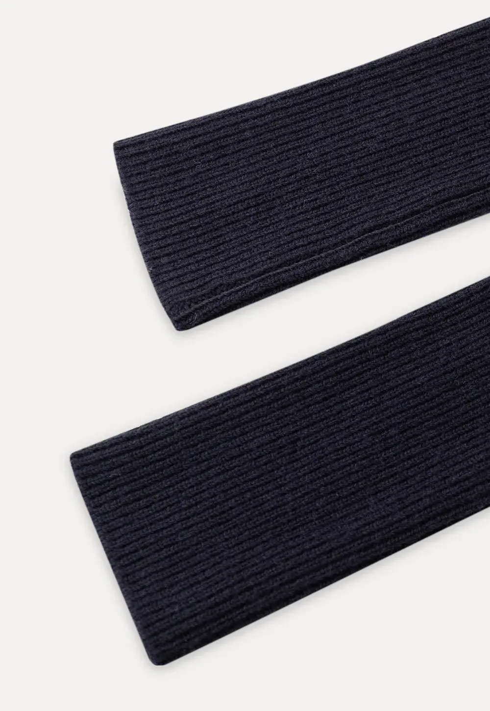 Elegant Basic Knit Sweater with Ribbed Hem and Sleeves