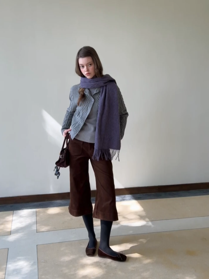 Cable Knit Cropped Cardigan