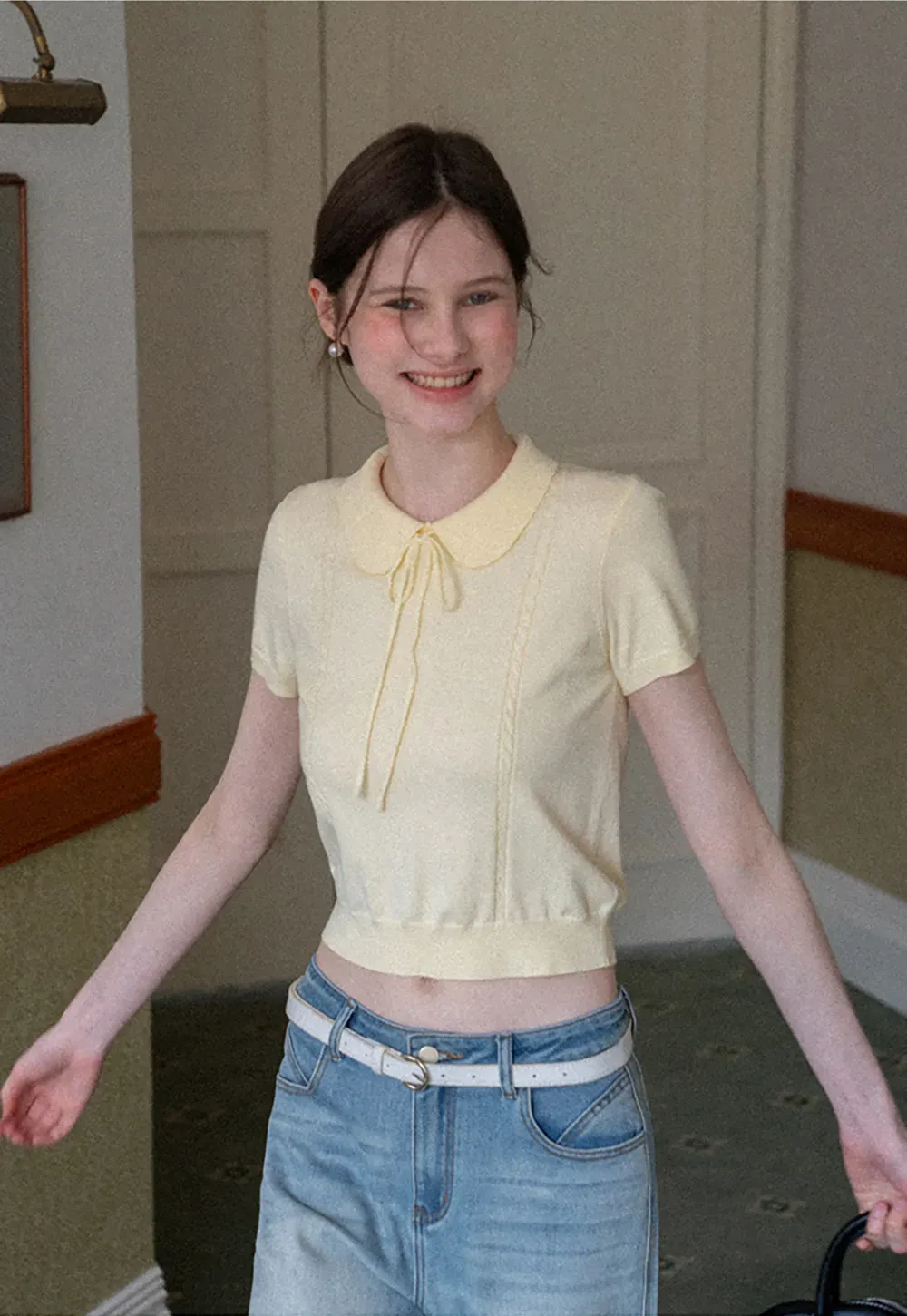 Short Sleeve Knit Top with Collar and Drawstring