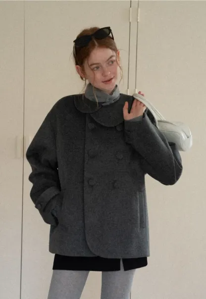 Elegant Wool Jacket for Women Simple Design Warm Coat