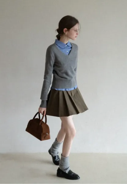 V Neck Knit Sweater with Layered Collar Design