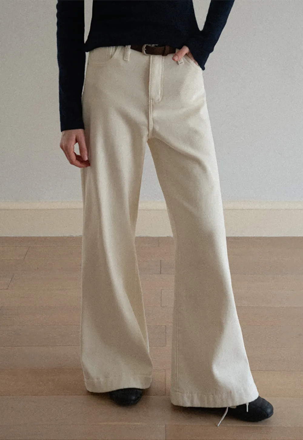 Wide Leg Denim Jeans with Belt Loop