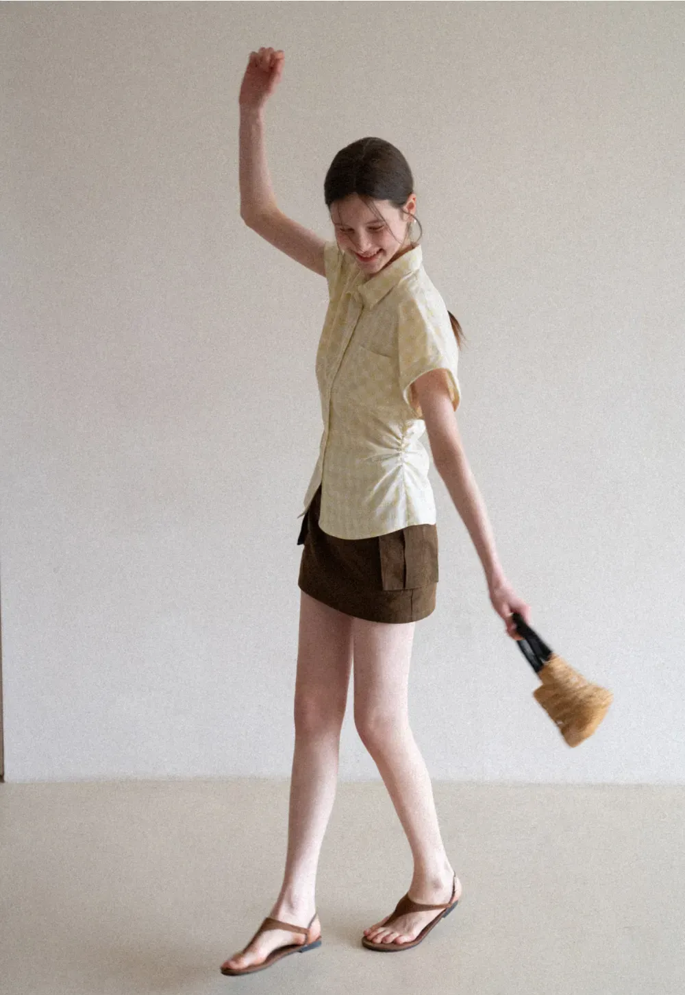 Checkered Shirt with Short Sleeves and Pleated Back