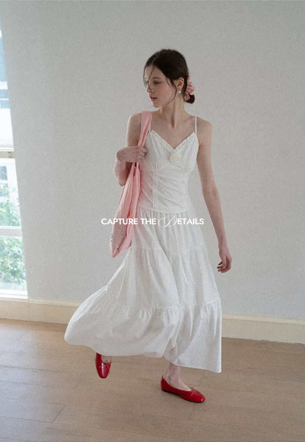 V neck sleeveless dress with floral embellishment