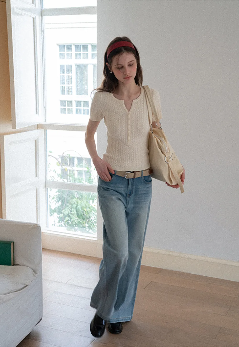 Wide leg flared denim jeans with front pockets