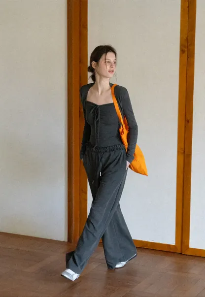 T shirt and casual pants with drawstring waist