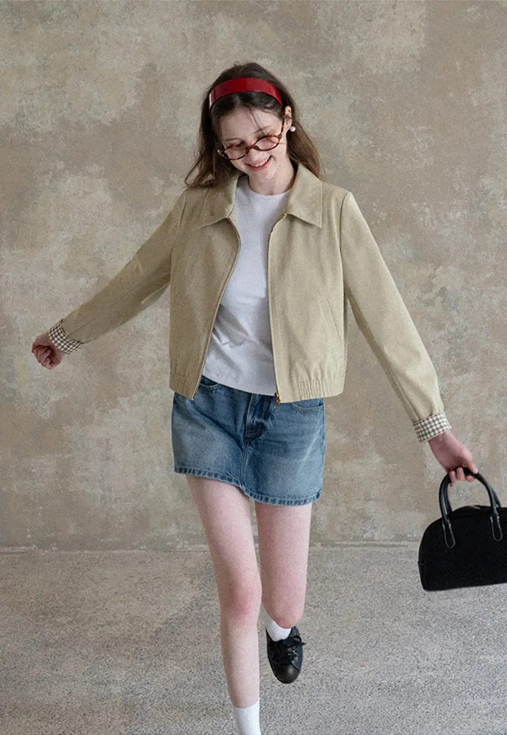 Short Jacket with Collar and Elastic Hem