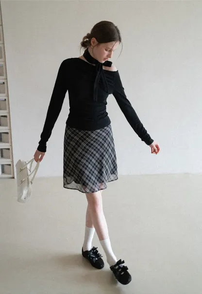 Long sleeve off shoulder top with neck tie detail