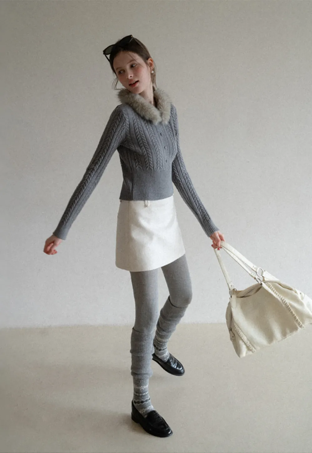 Cable Knit Sweater with Fur Collar Design