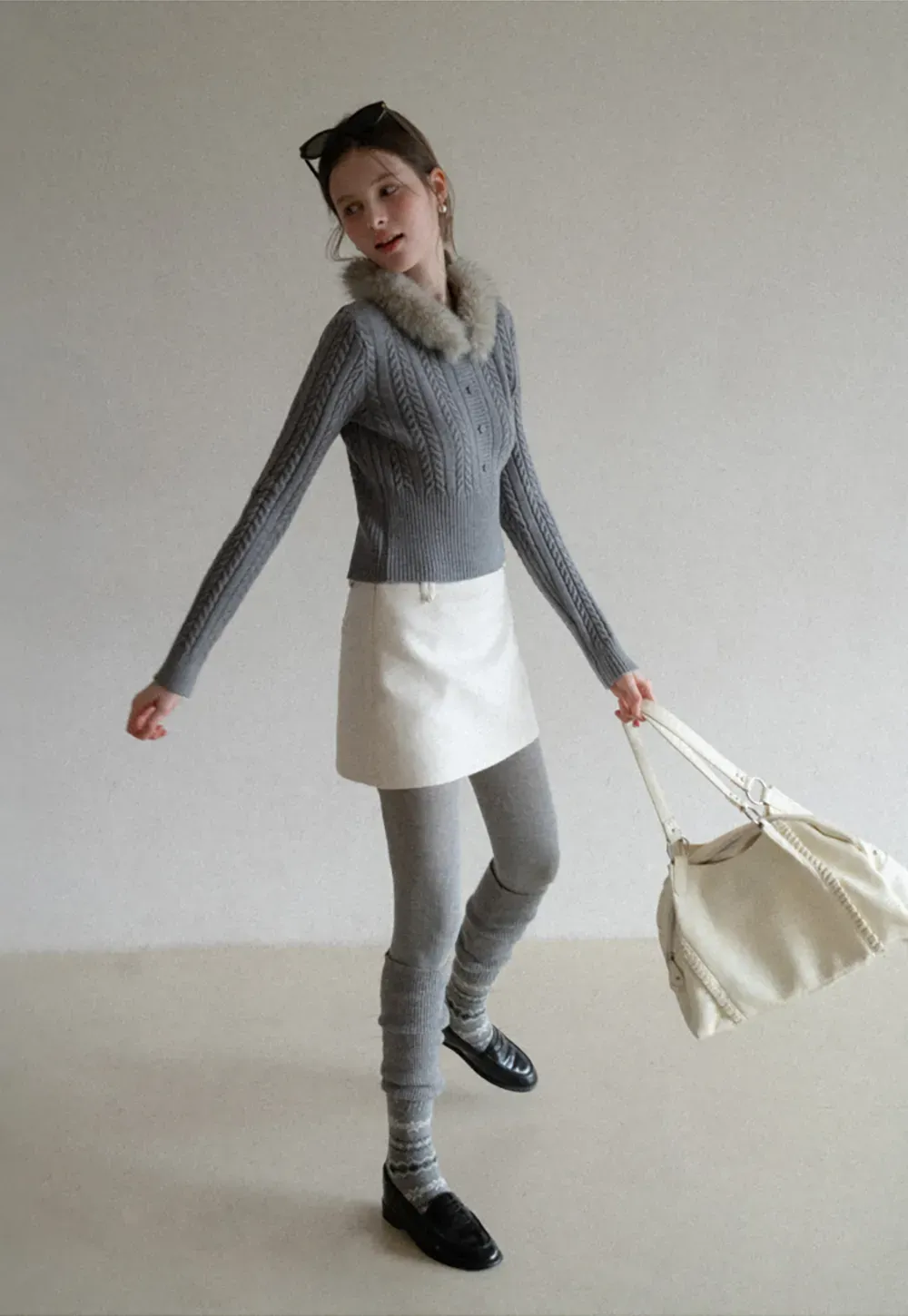 Cable Knit Sweater with Fur Collar Design