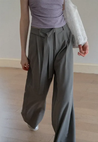 Wide leg casual pants with waist tie