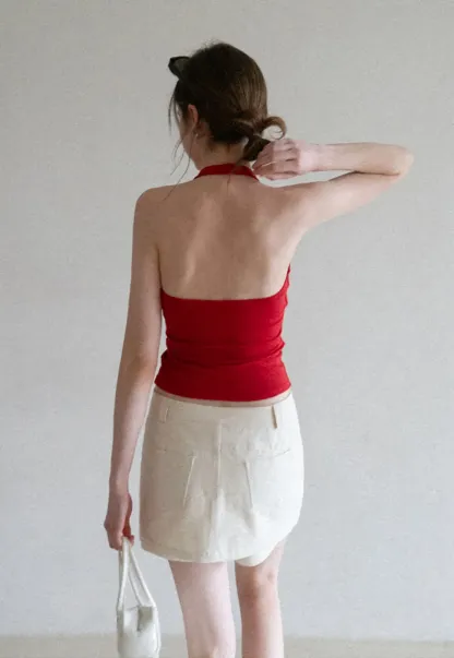 V neck halter tank top with fitted silhouette