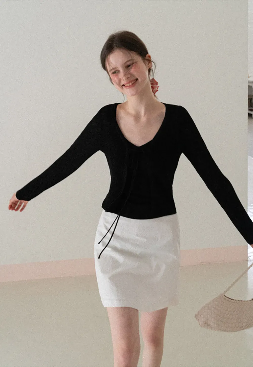 V Neck Long Sleeve Knit Cardigan with Front Tie