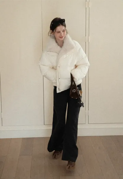 V neck long sleeve top with lace trim and fitted design