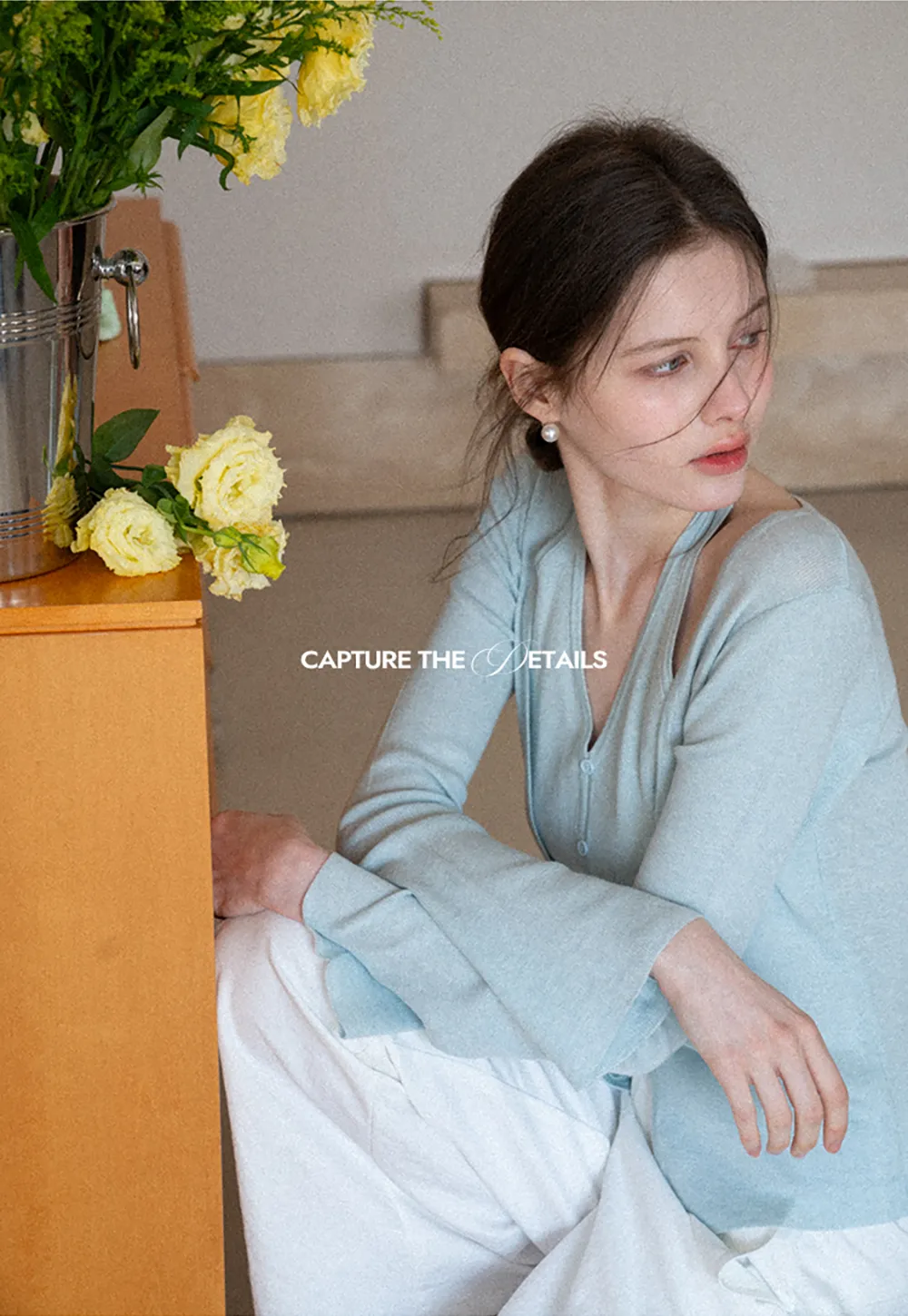 V neck long sleeve knit cardigan with open shoulders