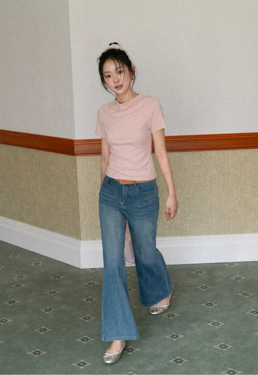 Flared Cut Denim Jeans with High Waist