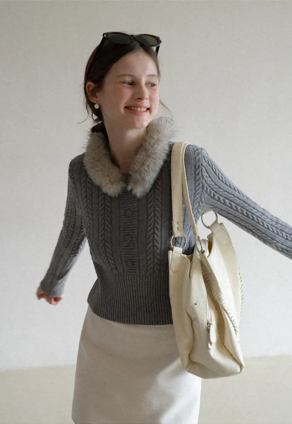 Cable Knit Sweater with Fur Collar Design
