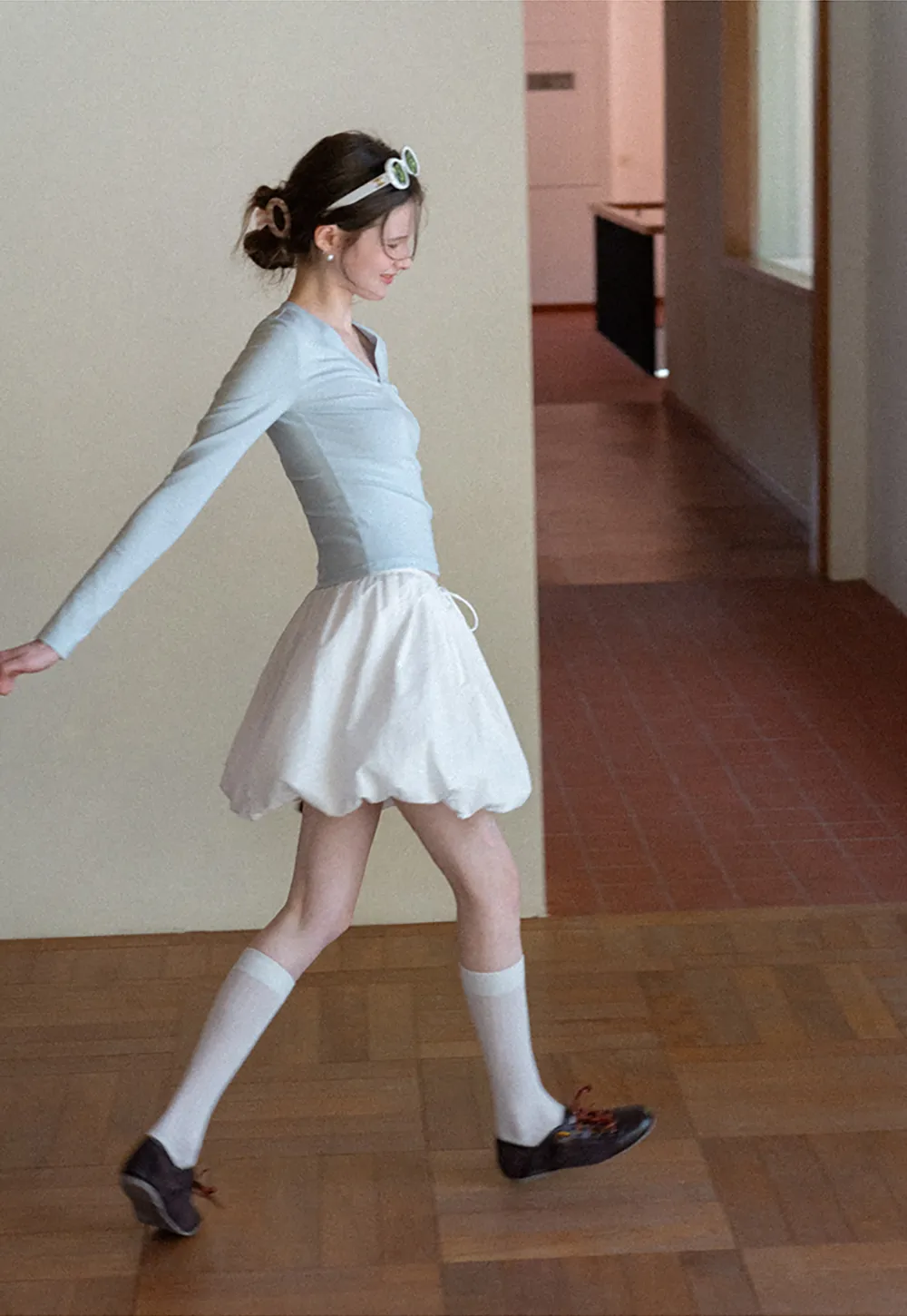 Long sleeve crew neck t shirt with fitted cut