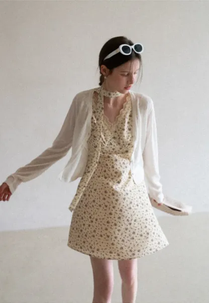 Lightweight Long Sleeve Cropped Knit Top