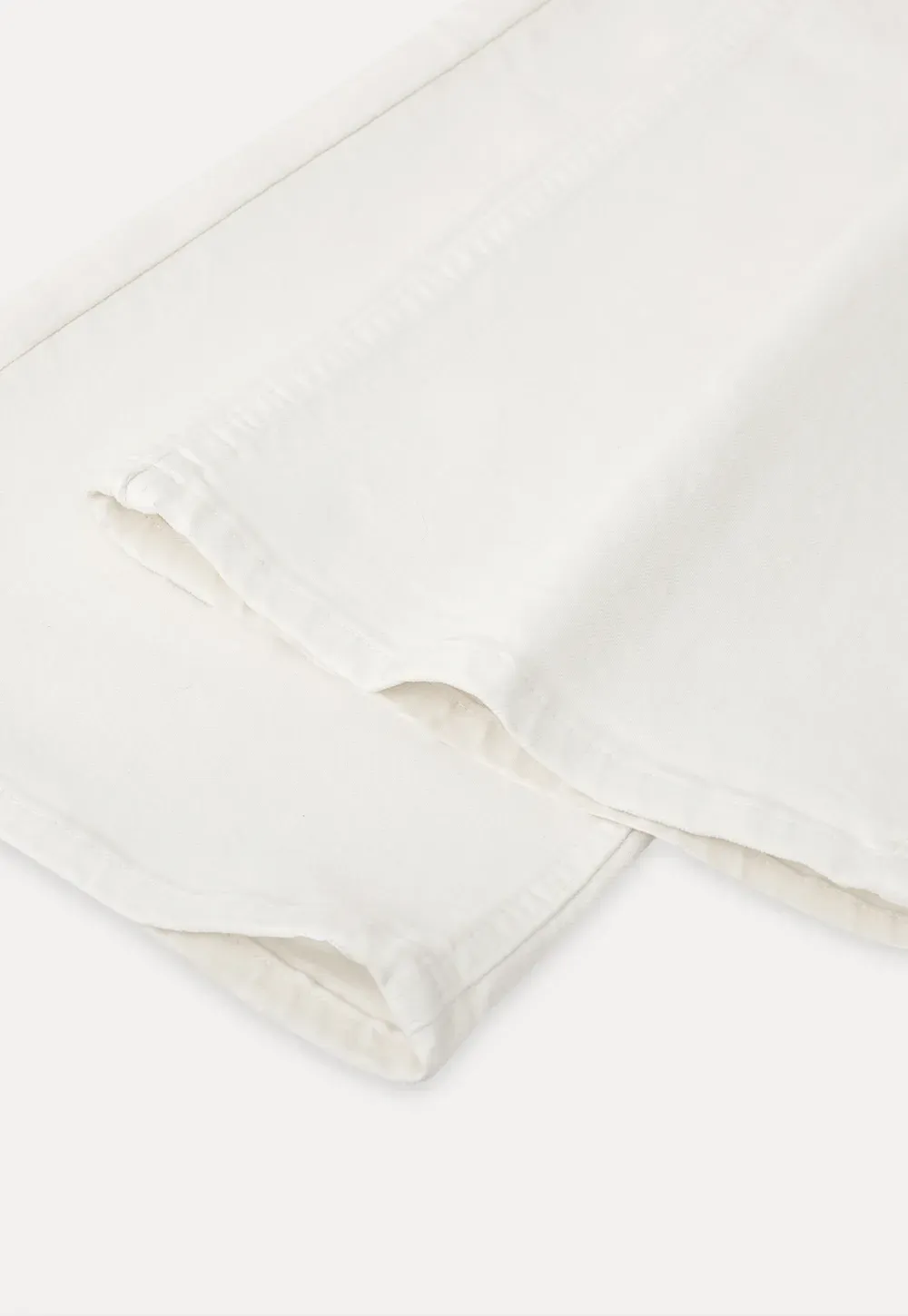 flared high waist jeans with back pocket design