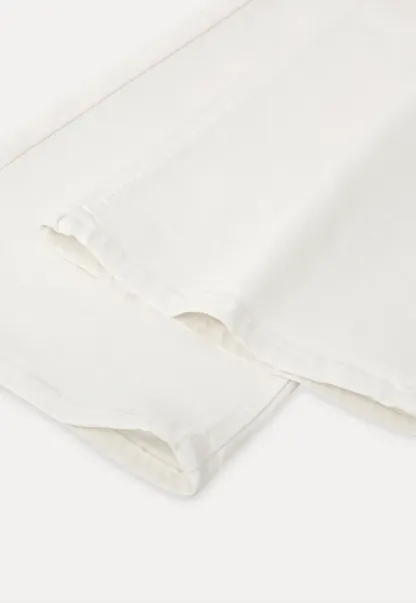 flared high waist jeans with back pocket design