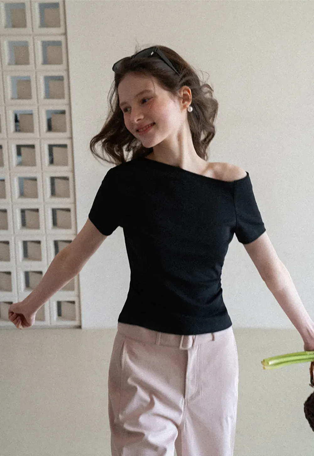 Off shoulder short sleeve fitted t shirt