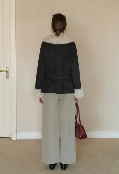 Wide leg high waist denim jeans with belt loop design