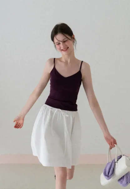 V neck thin strap fitted tank top