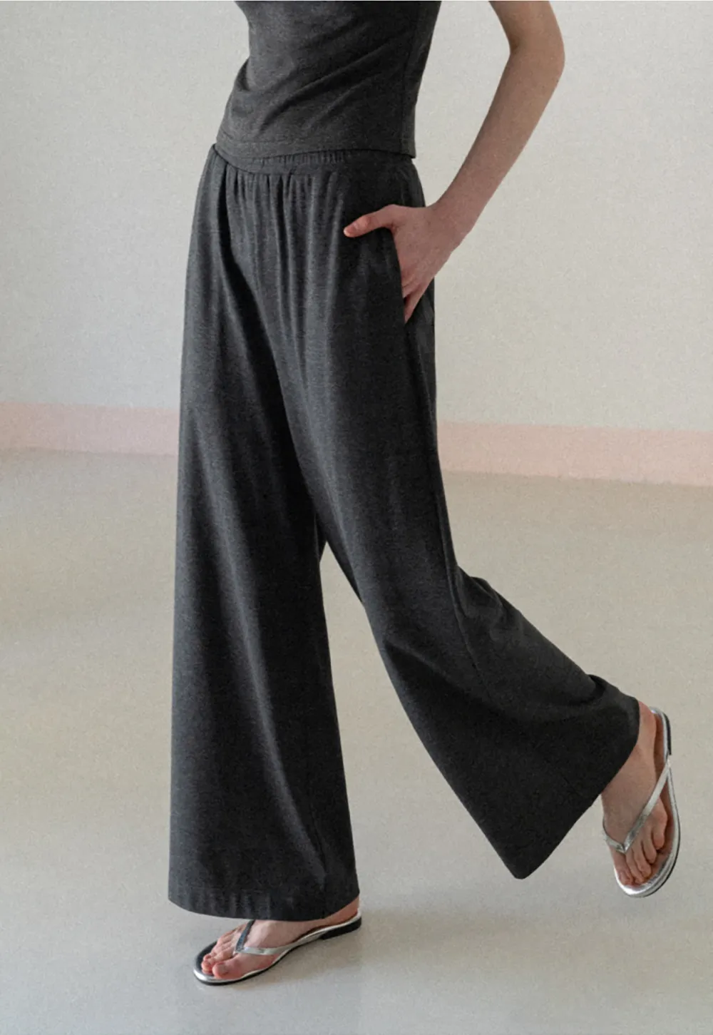 Polo shirt with buttons and wide leg casual pants