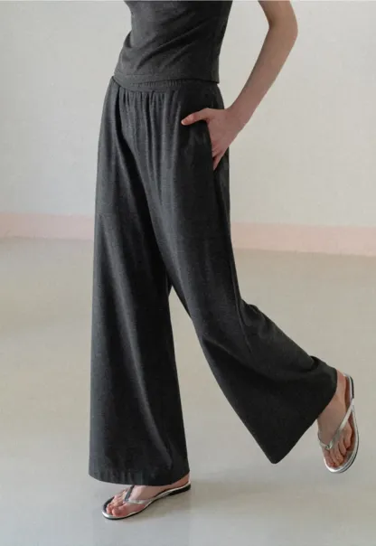 Polo shirt with buttons and wide leg casual pants