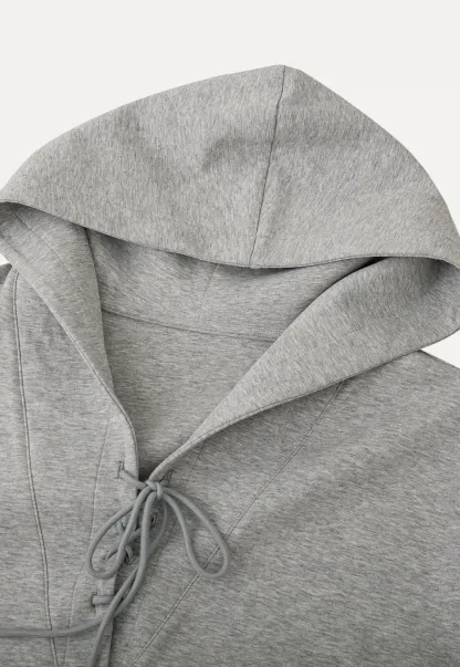 Hoodie with drawstring neckline and long sleeves