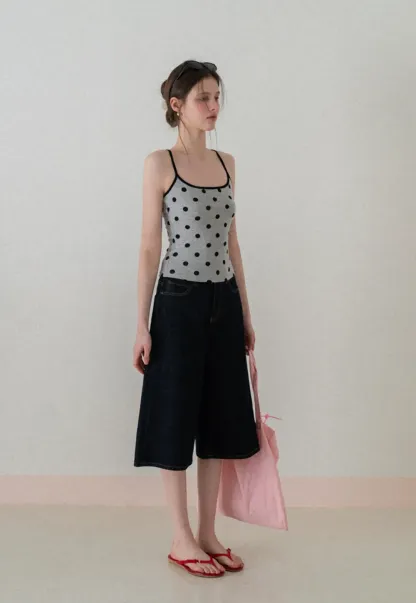 Wide leg cropped denim pants with contrast stitching