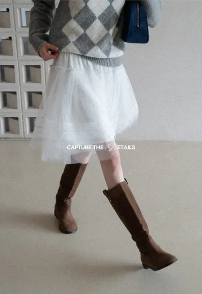 fluffy layered tulle skirt with elastic waistband