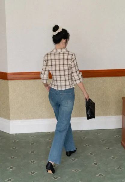 Flared Cut Denim Jeans with High Waist