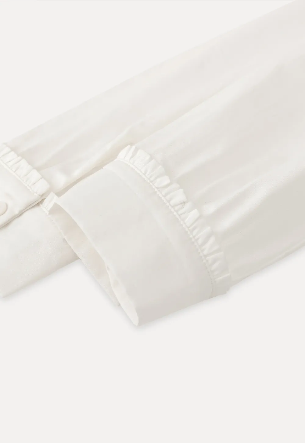 Elegant Blouse with Ruffled Collar and Cuffs