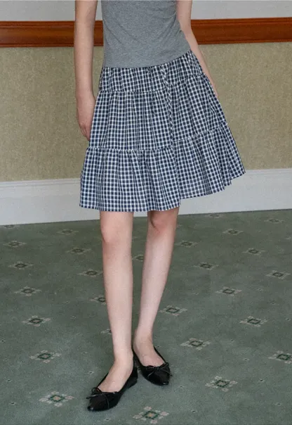 Gingham Pattern Tiered Skirt