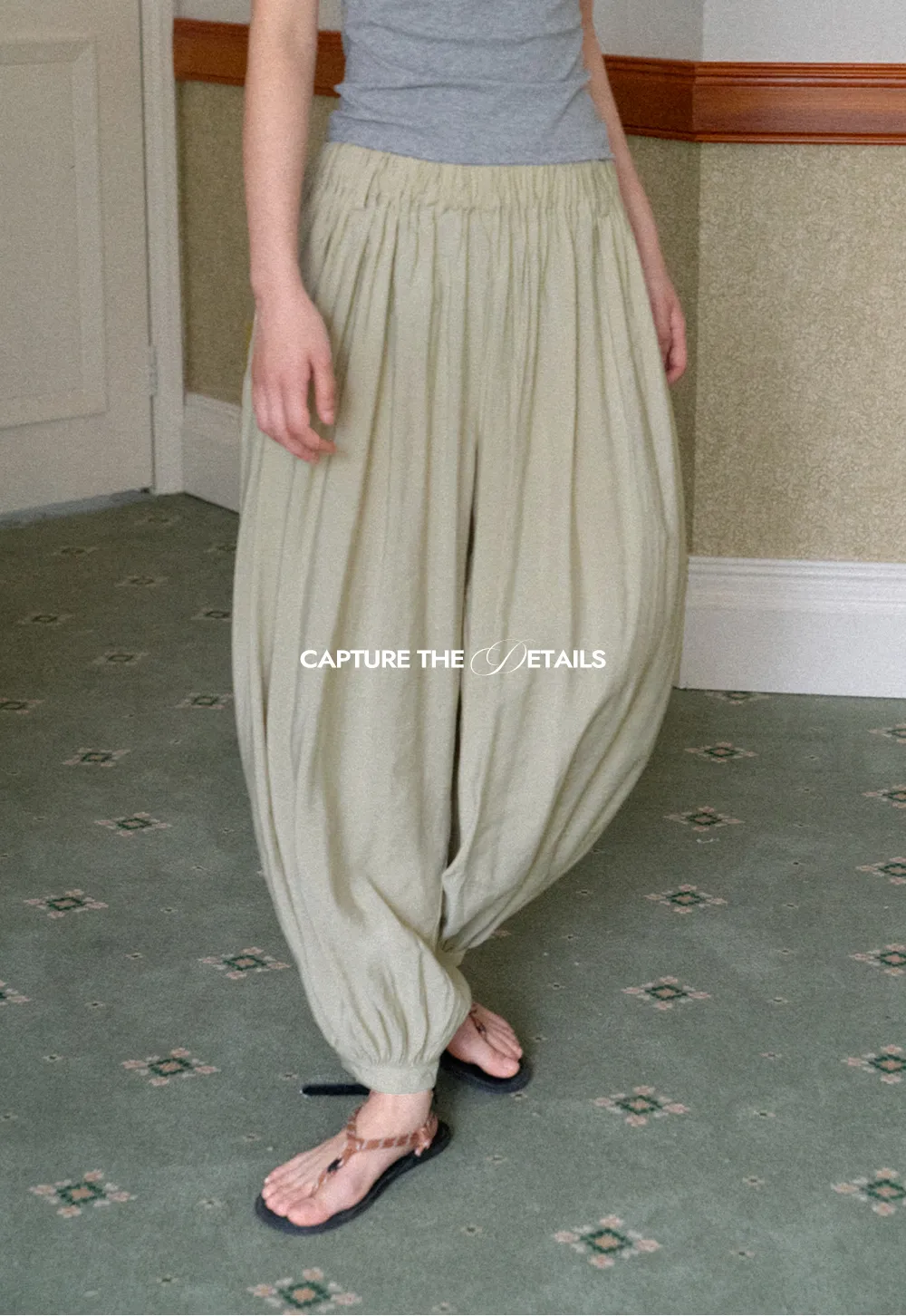 Loose Fit Elastic Waist Wide Leg Pants
