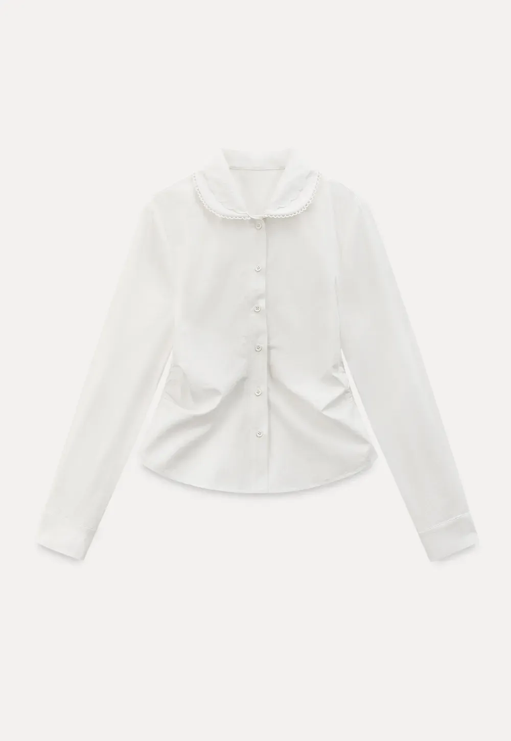 Elegant blouse with scalloped collar and long sleeves for versatile styling