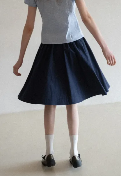 A-line pleated midi skirt with waistband