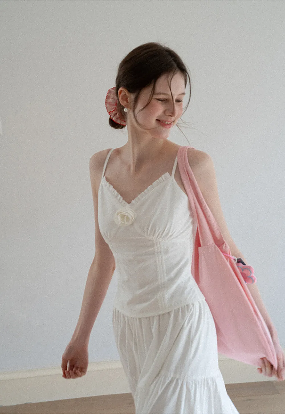 V neck sleeveless dress with floral embellishment