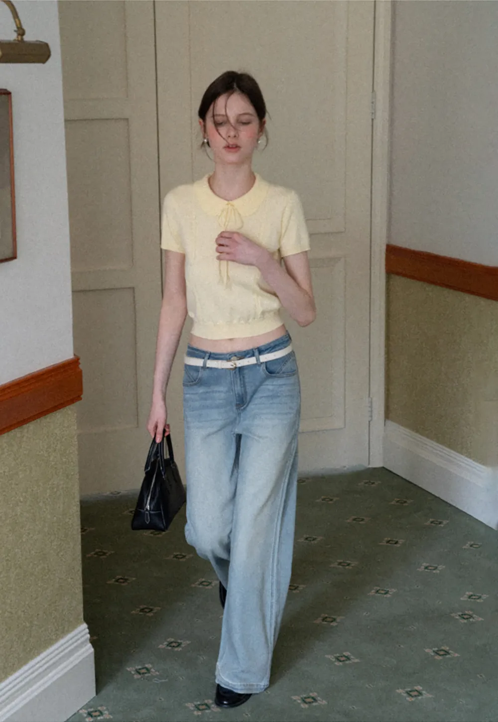 Short Sleeve Knit Top with Collar and Drawstring