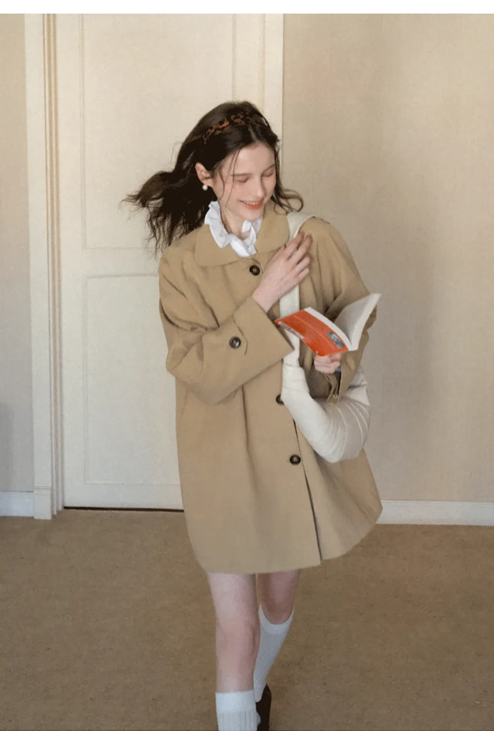 Elegant Ruffled Collar Blouse with Flared Cuffs