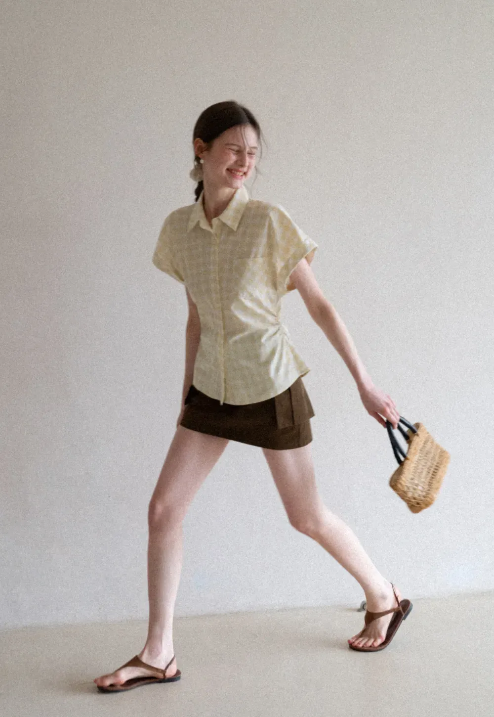 Checkered Shirt with Short Sleeves and Pleated Back