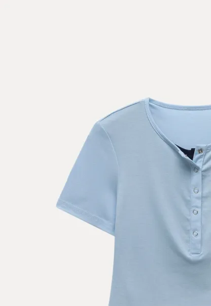 Women’s Contrast Hem Short Sleeve Henley T-Shirt
