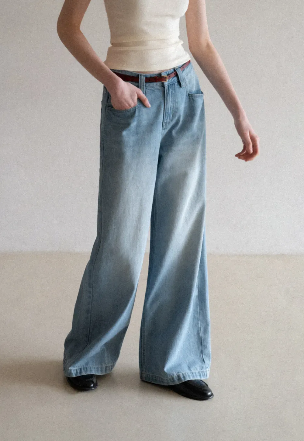 Wide leg high waist denim jeans with belt