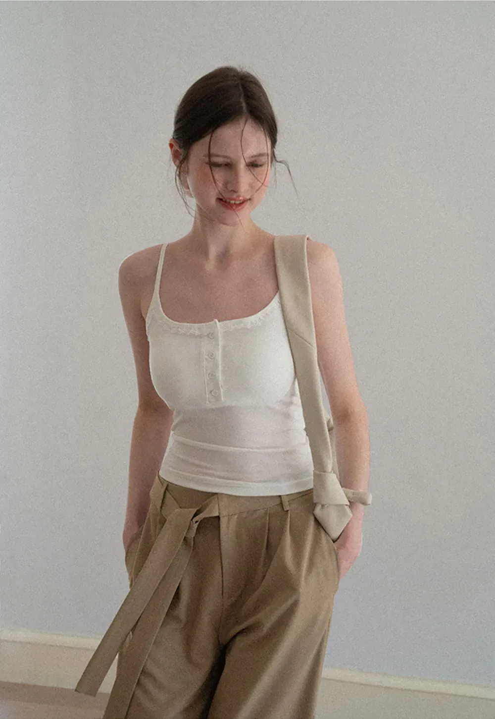 Wide leg casual pants with waist tie
