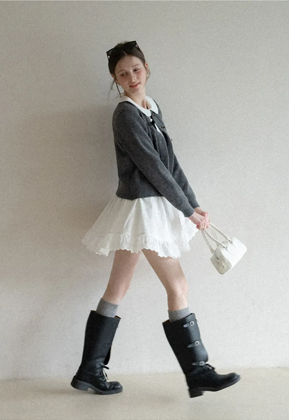 Elegant Cable Knit Cardigan with Bow Detail