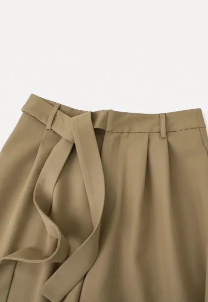 Wide leg casual pants with waist tie